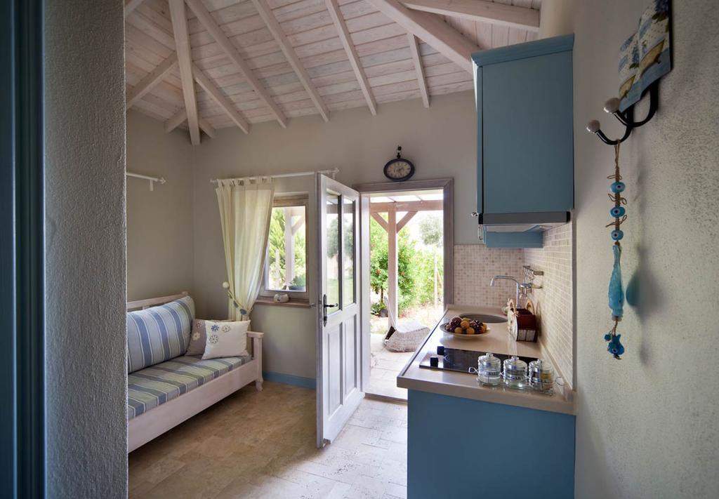 Mavikarga Bozcaada Bed & Breakfast Phòng bức ảnh